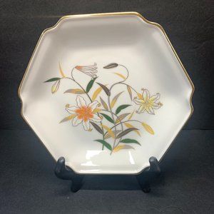 Otagiri White Yellow Iris Bouquet Gold Trim Platter